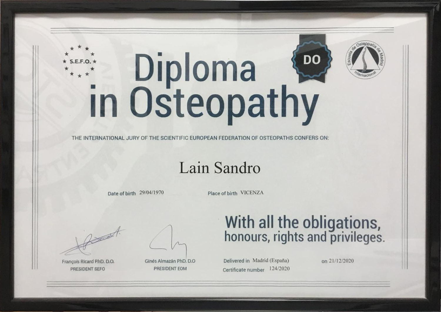 Diploma di osteopatia dr Sandro Lain Diploma di osteopatia dr Sandro Lain